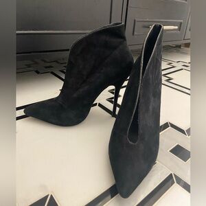 Steve Madden Suede Bootie